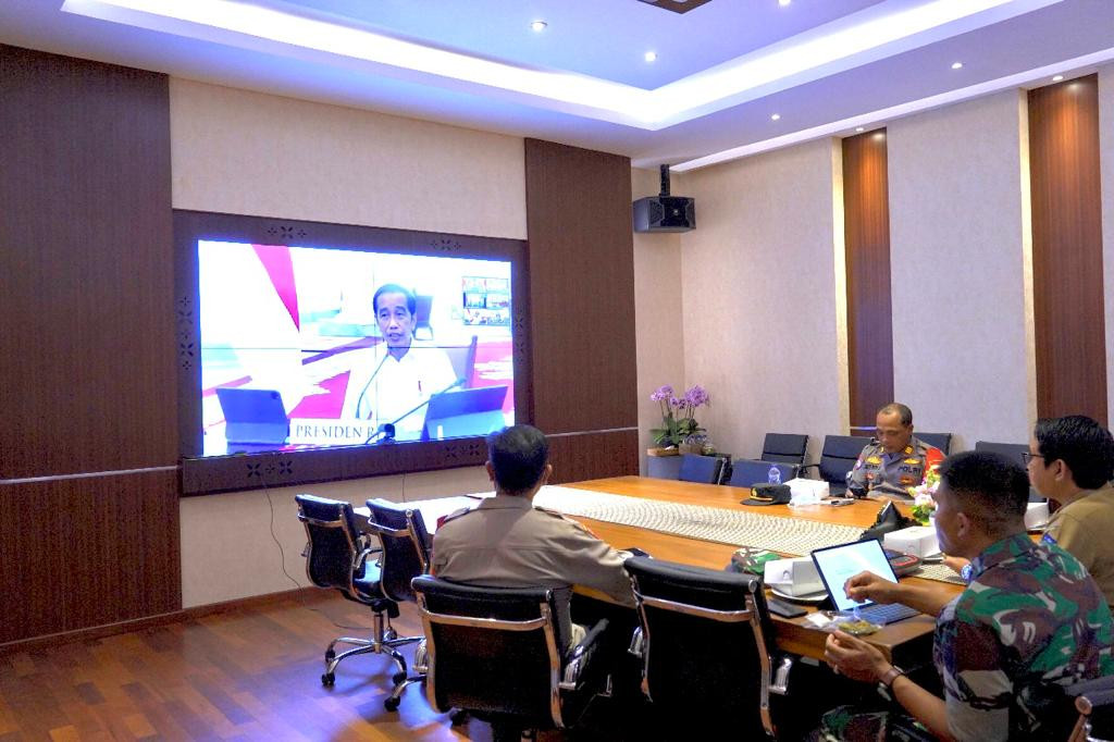 Sekda Adi Arnawa Ikuti Arahan Presiden